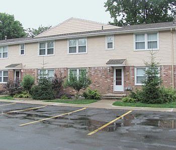 2nd image of 143 Durling Dr
