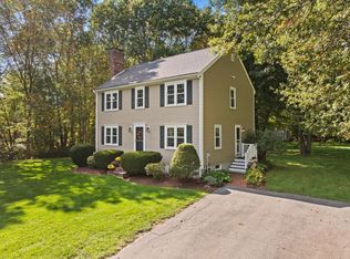 8 George Littlefield Cir, Middleboro, MA 02346