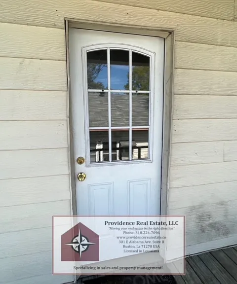 403 Everett St — Photo 1