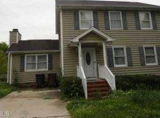 15 Palm Tree Ct, Greensboro, NC 27406