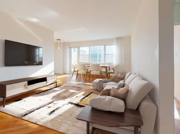 2932 West Fifth Street image 1 of 14