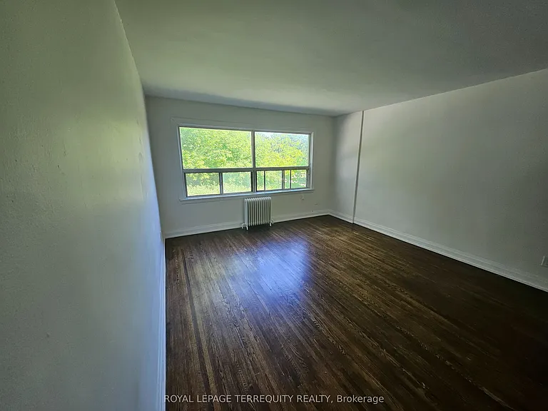 450 Arlington Ave #3 — Photo 9