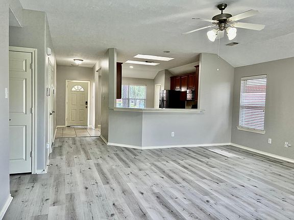 4th image of 24631 Hampton Lakes Dr