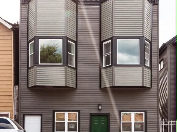 1742 N California Ave #2F, Chicago, IL 60647