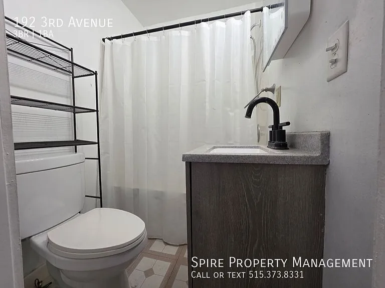 192 3rd Ave — Photo 5