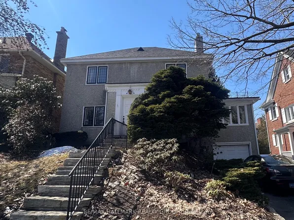 248 Old Irving Pl, Ottawa, ON K1Y 2A1