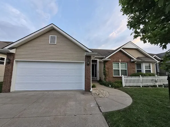 4904 Kelsey Ct, Saint Joseph, MO 64506