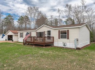 4450 Chain O Lakes Rd #10, Eagle River, WI 54521