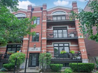 1125 W Grace St APT 2W, Chicago, IL 60613