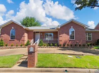 1411 Robbinwood Ct, Longview, TX 75601