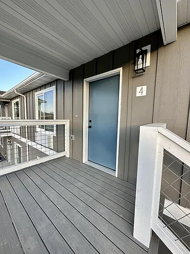 59 Dunbar Ave #4 Photo 1