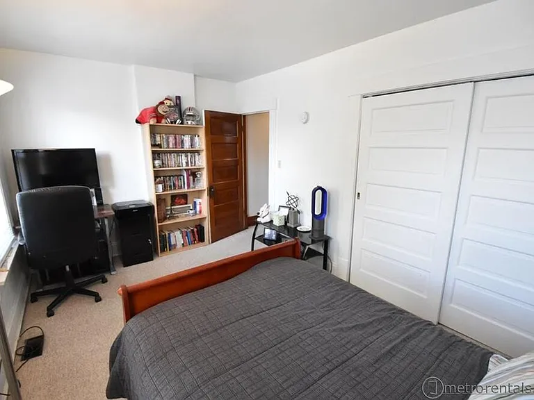 912 Lazelle-130 Concord — Photo 10