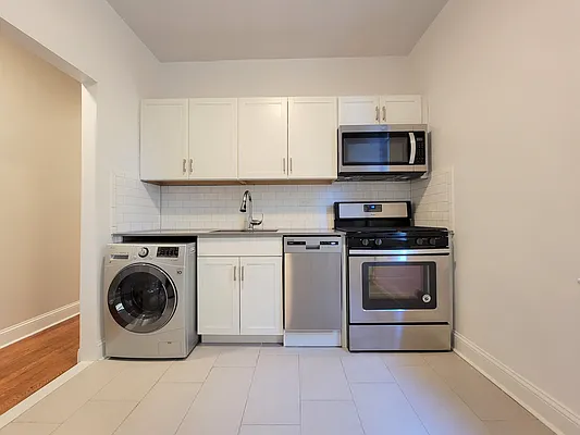 Rented by Living New York | media 2