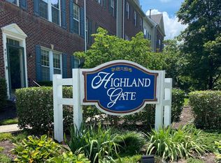 4813 Harcourt Rd #14, Upper Marlboro, MD 20772