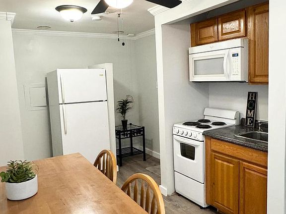 4th image of 28 Allegheny Ave Ste 1306
