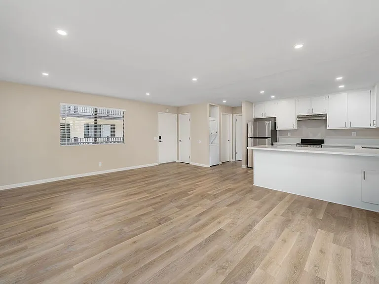 241 Ocean View Ave — Photo 18