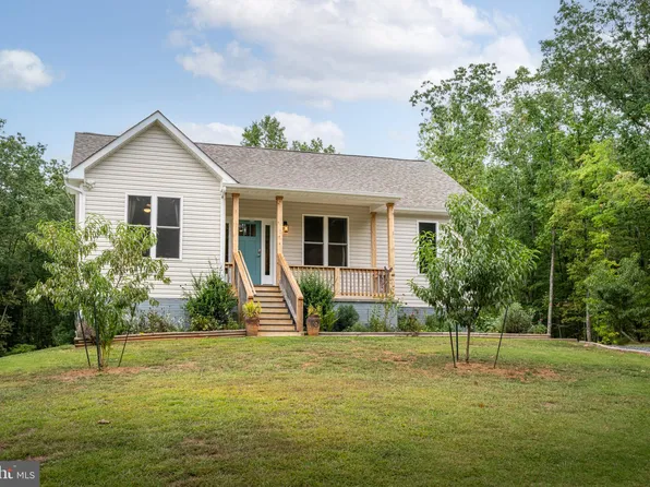 3313 Rolling Rd S, Scottsville, VA 24590