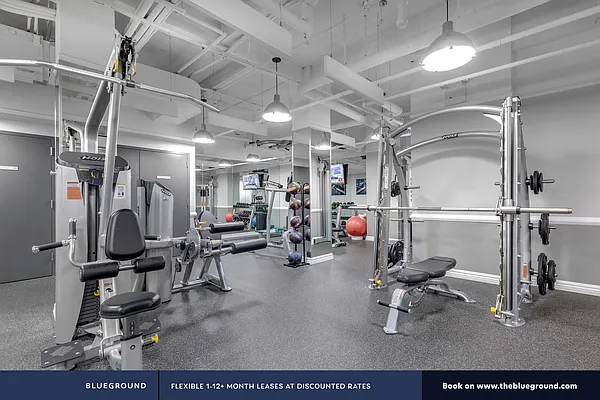 Rented by The Blueground | media 22