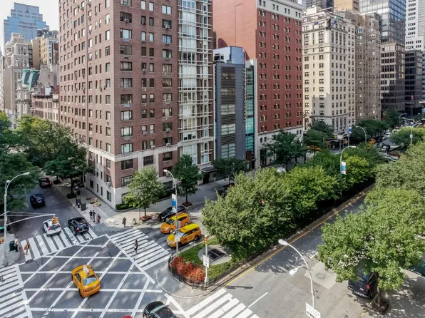 45 Park Avenue image 8 of 8