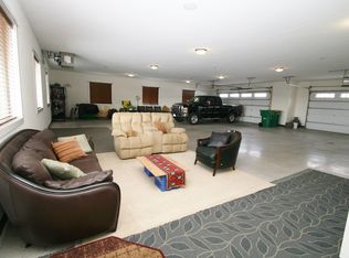 6237 Amethyst Dr, Waunakee, WI 53597