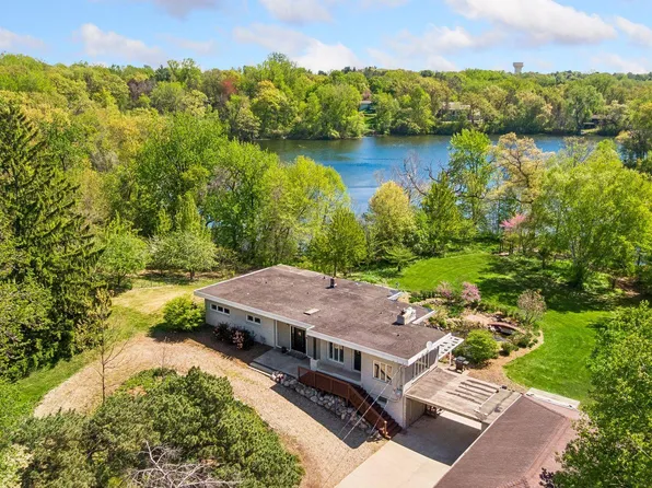 5900 Zehnder Rd, Sunfish Lake, MN 55077