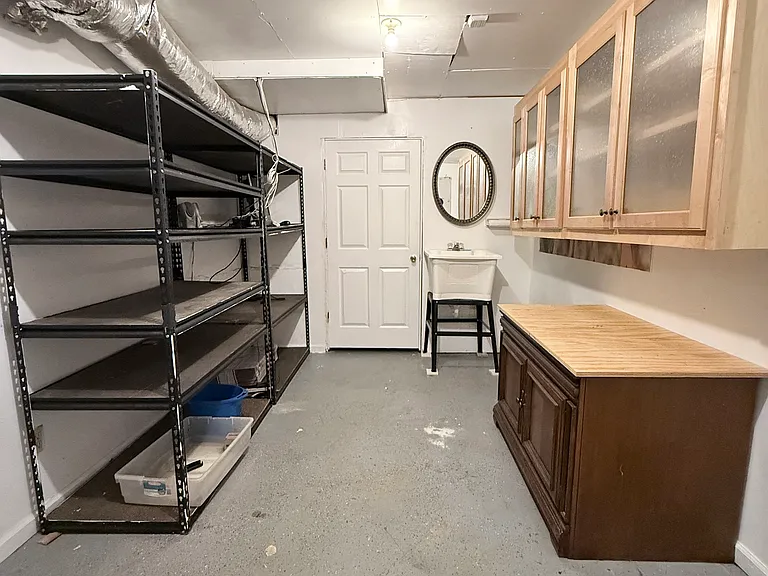 2315 Castle Royale Dr — Photo 25