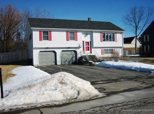 8 Daisy Ln, Prentiss Twp, ME 04487