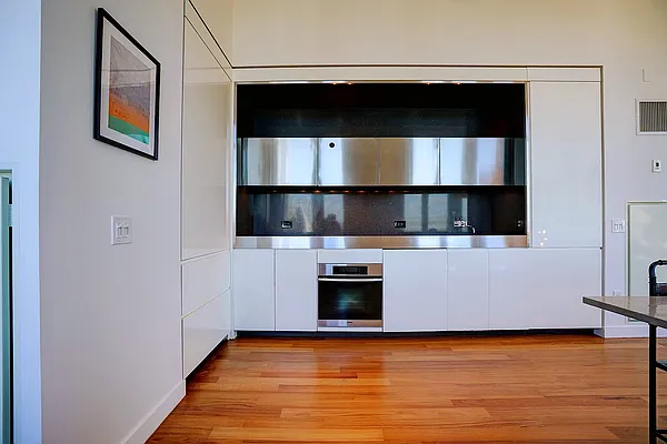 Rented by Realmart Realty LLC | media 19