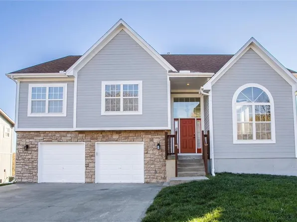 5415 Woodside Ave, Kansas City, MO 64133