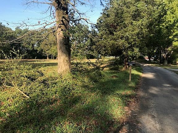 3rd image of 1443 Mountain View Rd Lot 3