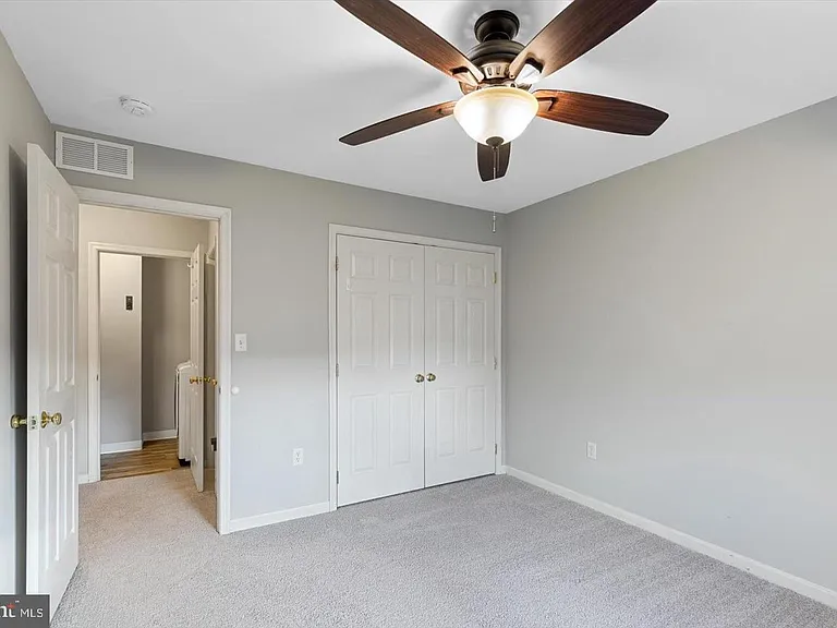 233 Thrush Dr — Photo 28