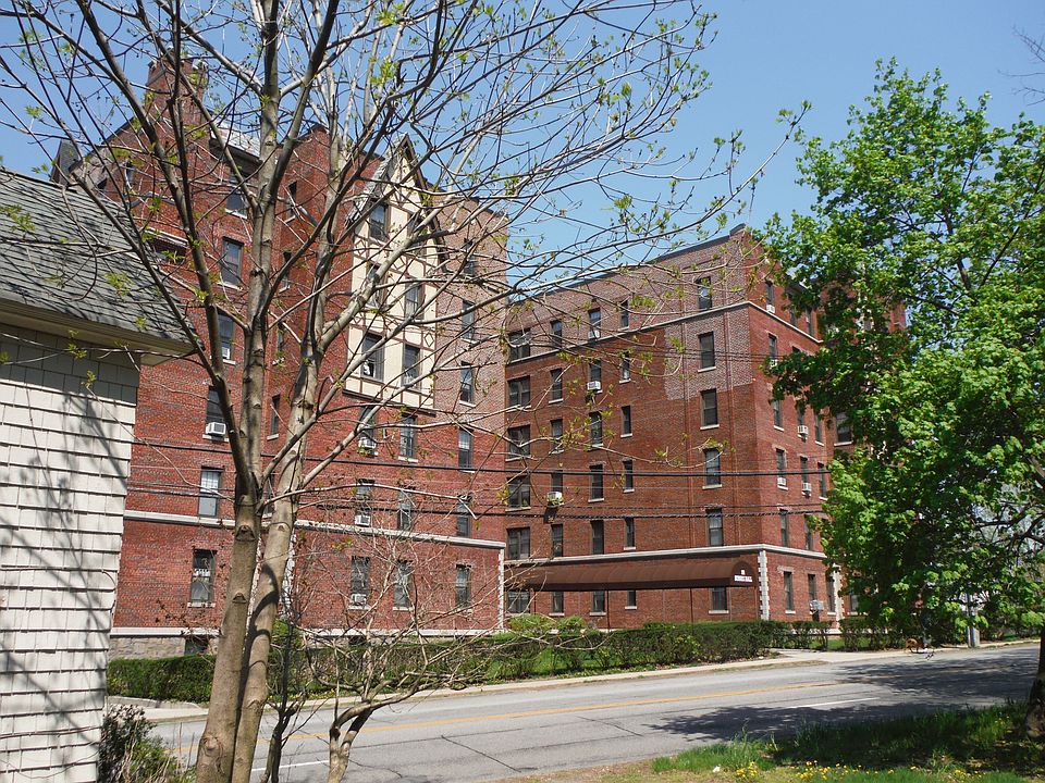 Adjoining the Aqueduct
