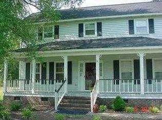 4717 S Irby St, Effingham, SC 29541