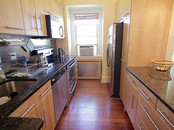 2nd image of 79 Lloyd Ave #79C-1