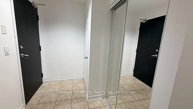 2 bed, $2,450 — Photo 3