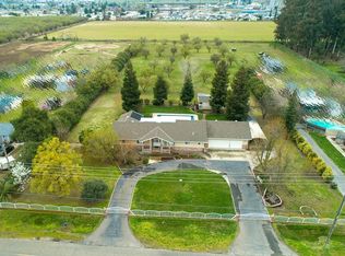 3724 E Redwood Rd, Ceres, CA 95307