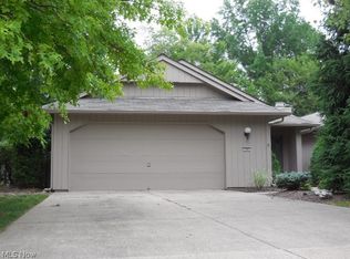 12581 Doria Ct, Strongsville, OH 44149