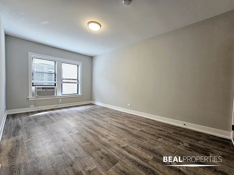 701-715 West Brompton — Photo 27