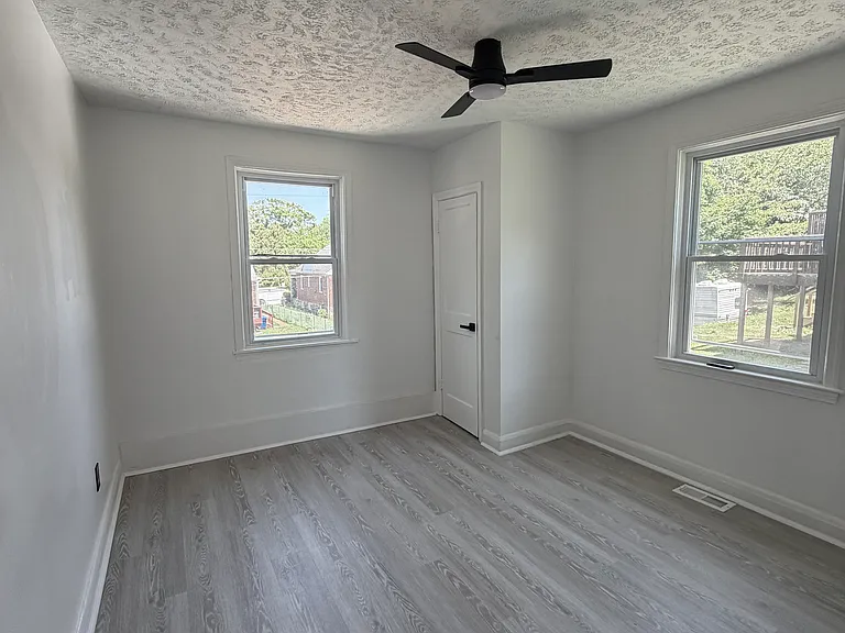 5717 Simmonds Ave #1 — Photo 6