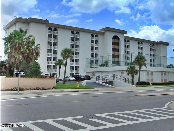 3rd image of 3555 S Atlantic Ave #7010