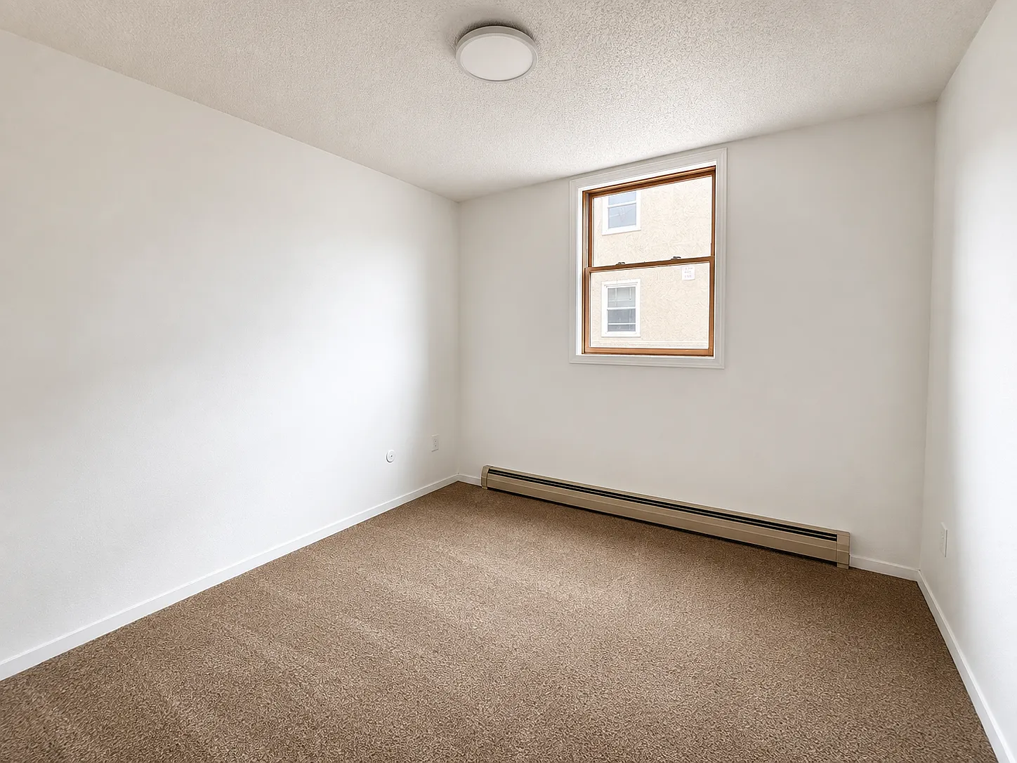 1 bed, 700 sqft, $775 — Photo 4