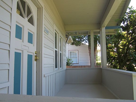 3rd image of 7809 S Park Ave