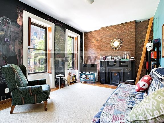 2nd image of 320 E 93rd St APT 5A