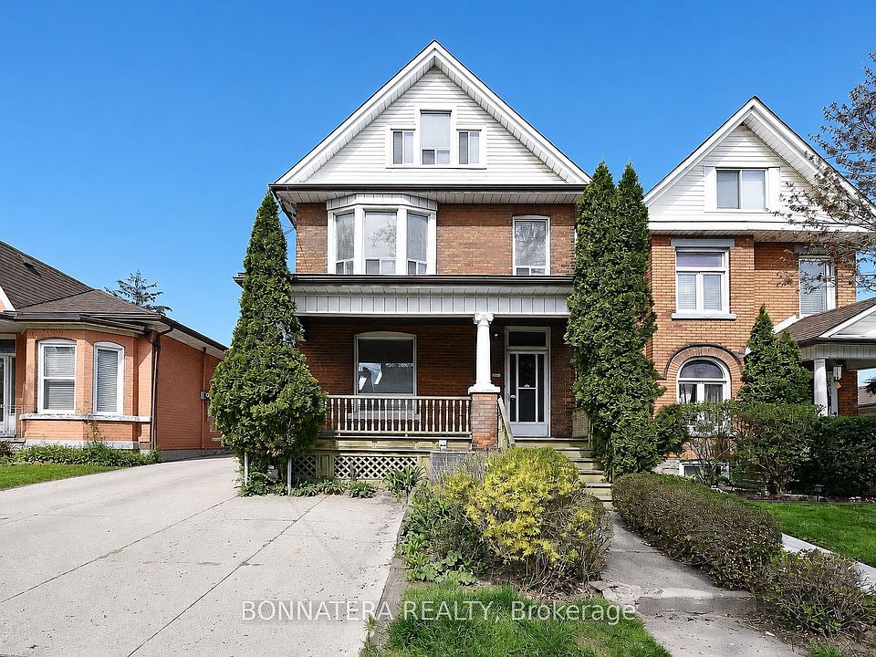 1st image of 47 Emerald St N
