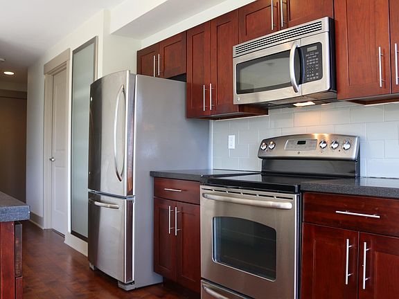 2nd image of 4547 8th Ave NE APT 510