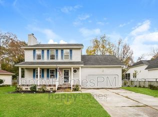 118 Red Cypress Dr, Goose Creek, SC 29445