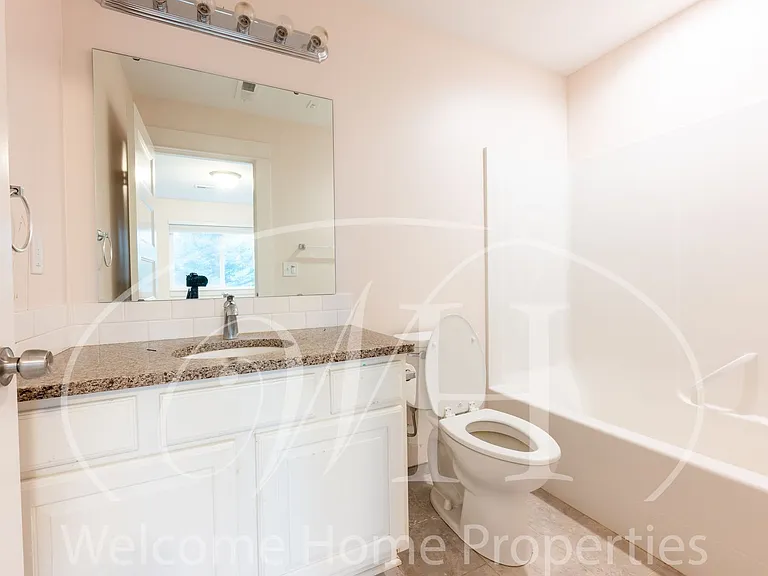 22 NE Hadley Way — Photo 28