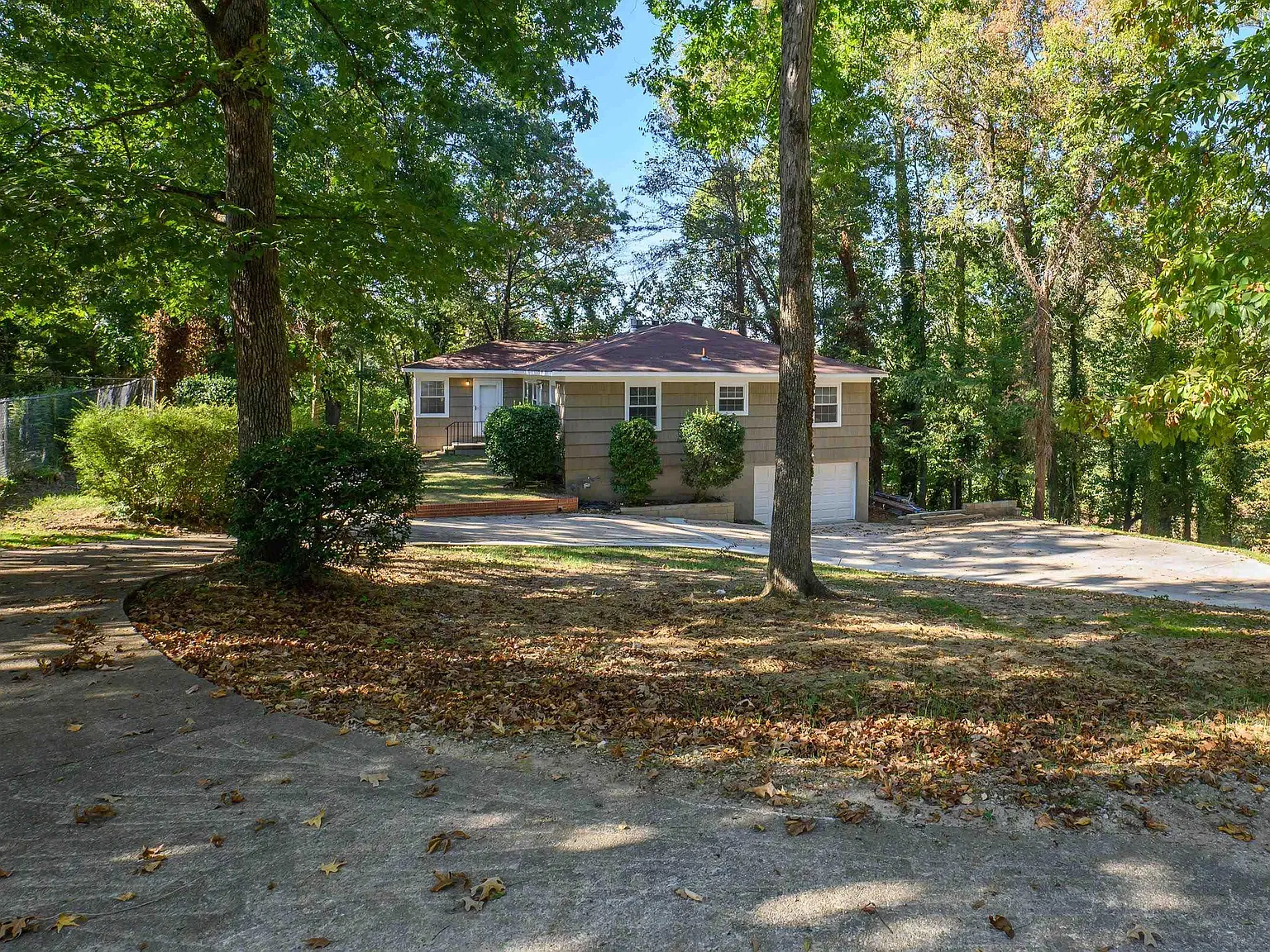 3 bed, 2.0 bath, $2,900 — Photo 4