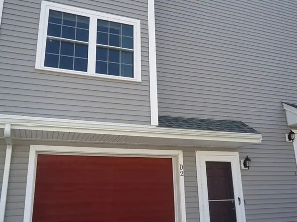 80 Smith St Unit D2, Lowell, MA 01851