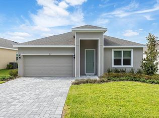 789 Lemon Ave, Fruitland Park, FL 34731